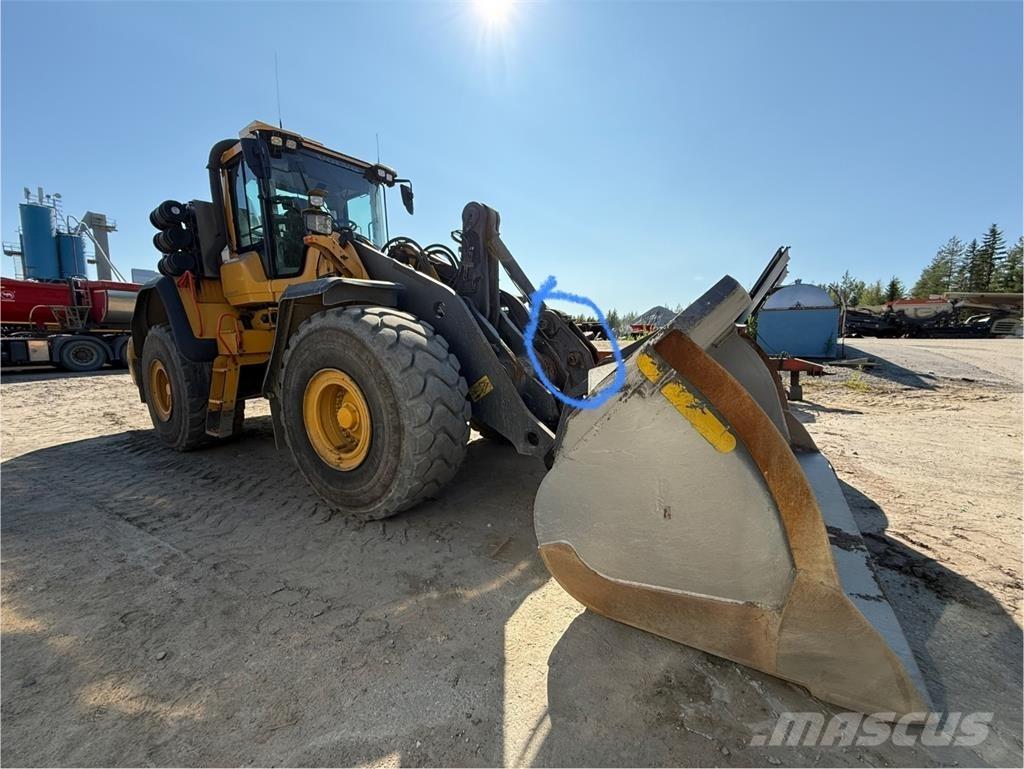 Volvo L180h Kolesni nakladalci
