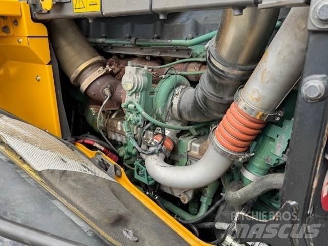 Volvo L250H Kolesni nakladalci