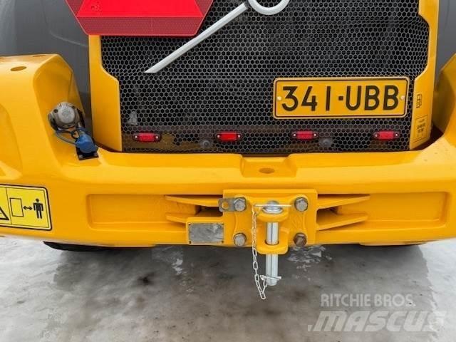 Volvo L70G Kolesni nakladalci
