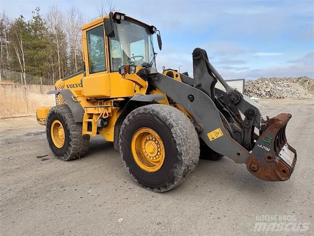 Volvo L90E Kolesni nakladalci