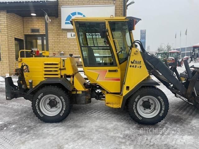 Wille 445 T Nega okolice - drugo
