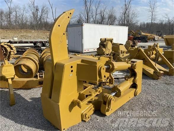 CAT D8 Rahljalniki