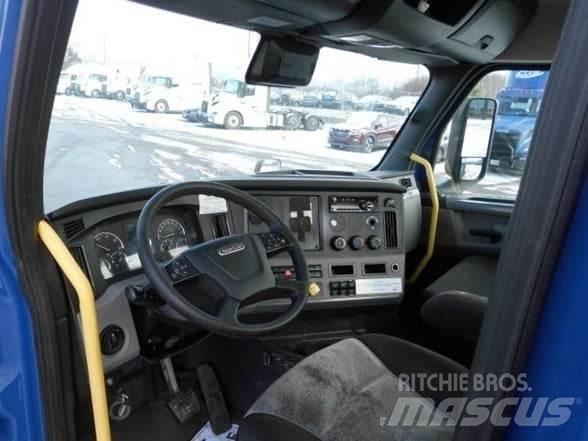 Freightliner CASCADIA 116 Vlačilci