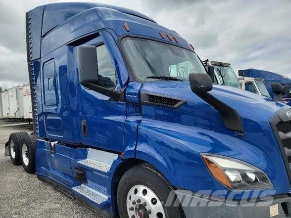 Freightliner CASCADIA 116 Vlačilci