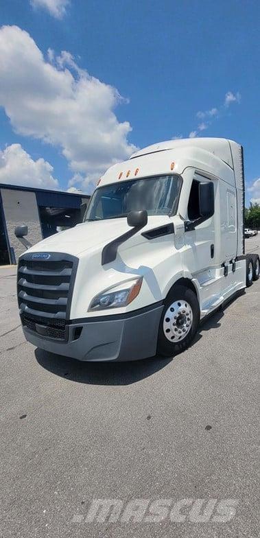 Freightliner CASCADIA 116 Vlačilci