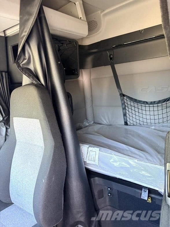 Freightliner CASCADIA 116 Vlačilci