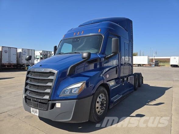 Freightliner CASCADIA 116 Vlačilci