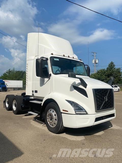 Volvo VNR64T300 Vlačilci
