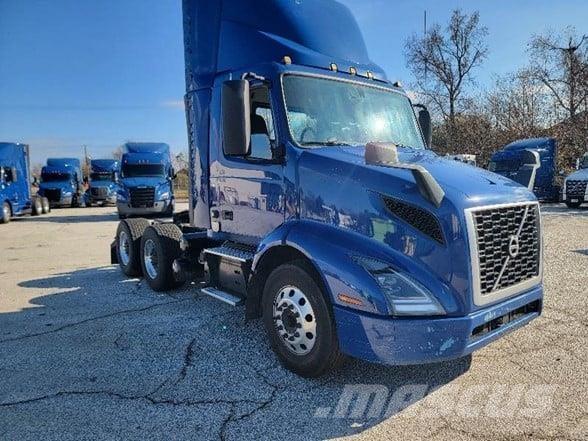 Volvo VNR64T300 Vlačilci