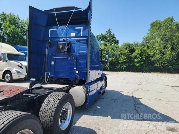 Volvo VNR64T640 Vlačilci