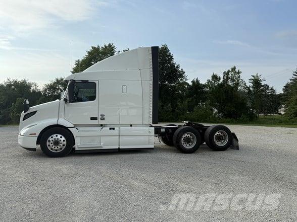 Volvo VNR64T640 Vlačilci