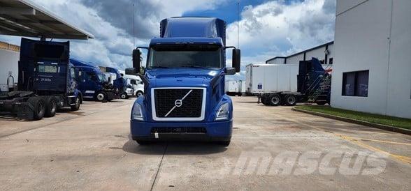 Volvo VNR64T640 Vlačilci