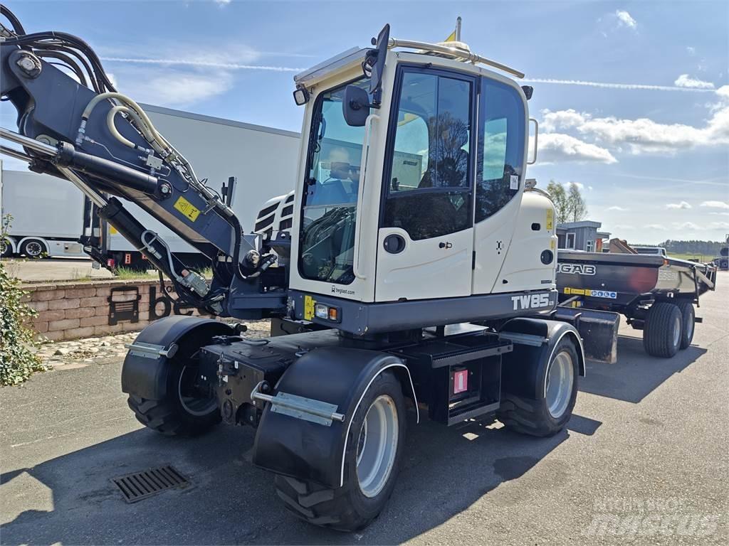 Terex TW85 Midi bagri 7t – 12t