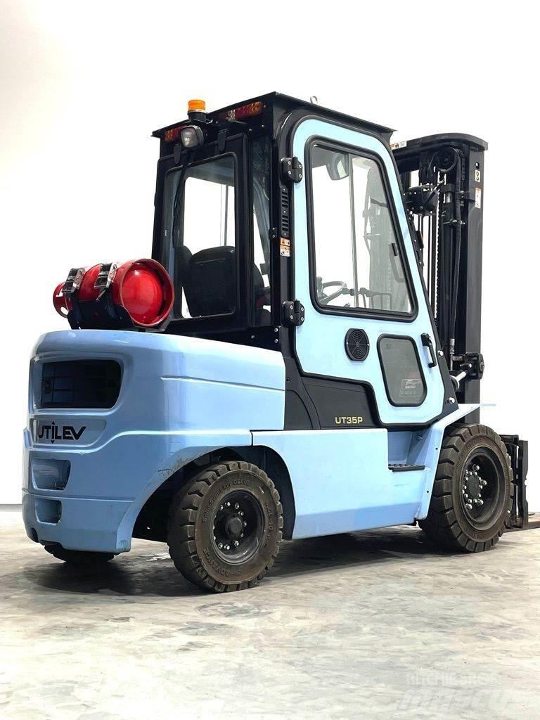 Hyster UT35P Plinski viličarji
