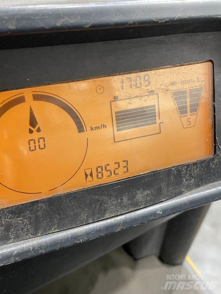Jungheinrich EFG 216 Električni viličarji