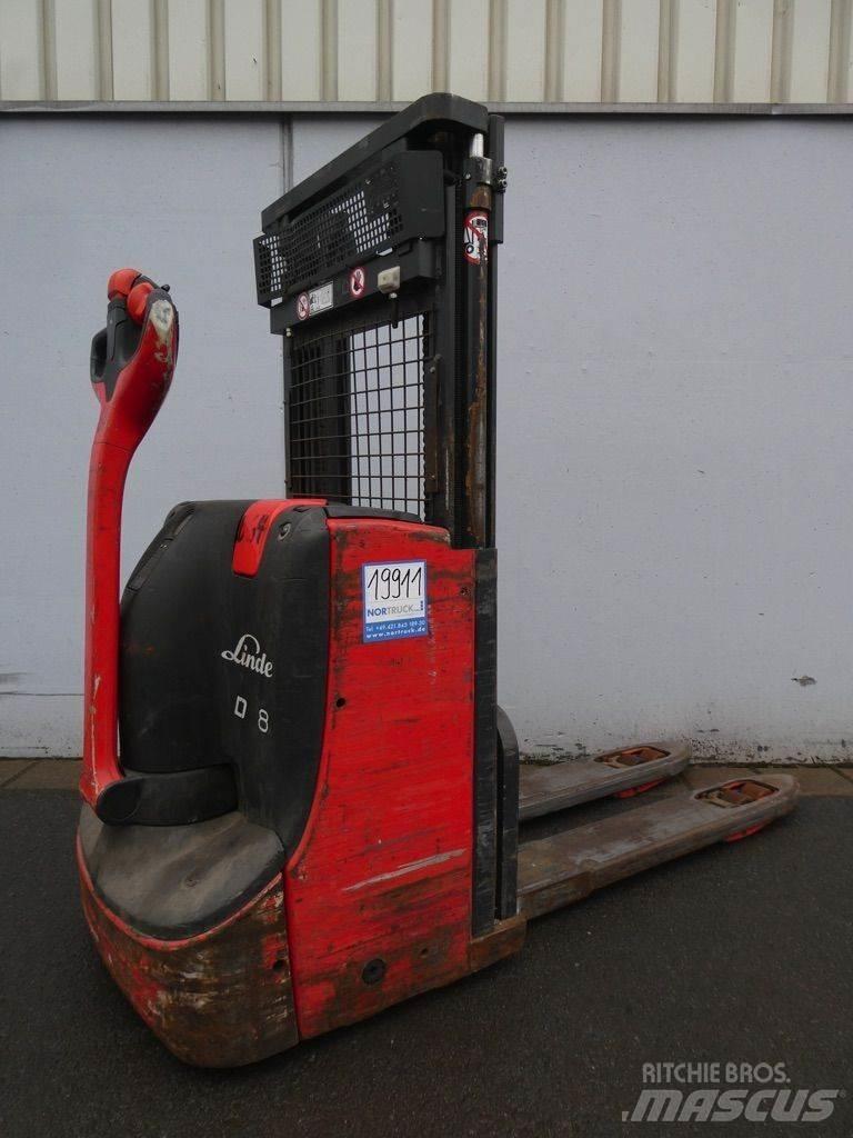 Linde D08-1160 Ročni električni viličar