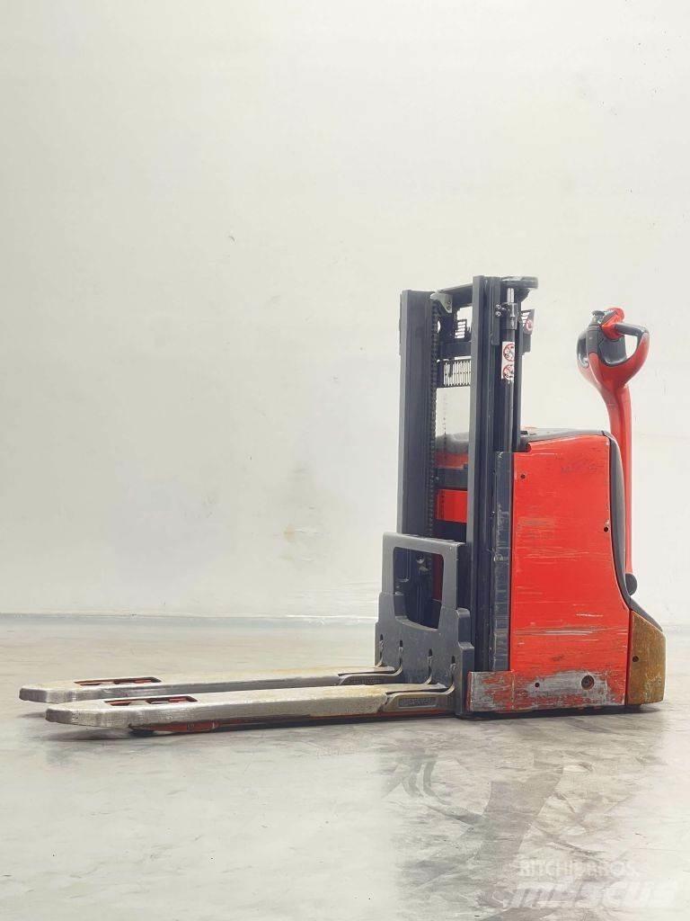 Linde D08-1160 Ročni električni viličar