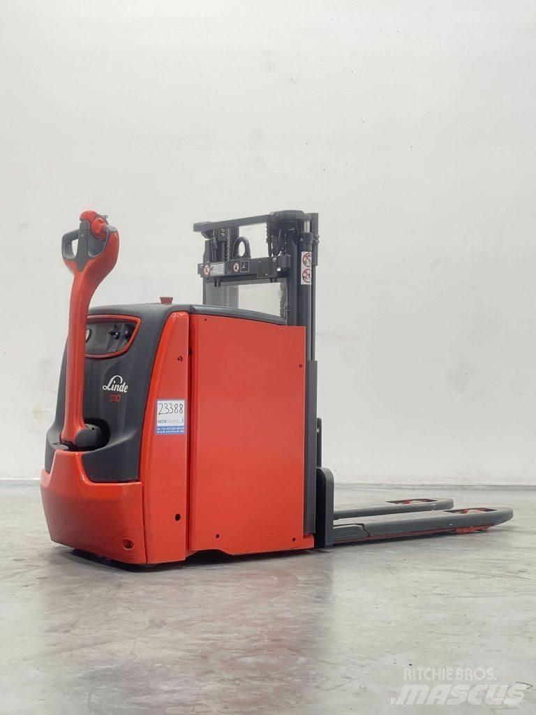 Linde D10 ACC-1163 Ročni električni viličar