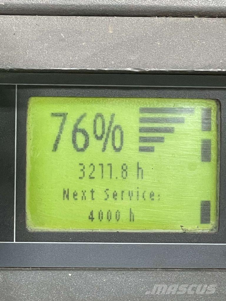 Linde D12HPAP-133 Ročni električni viličar