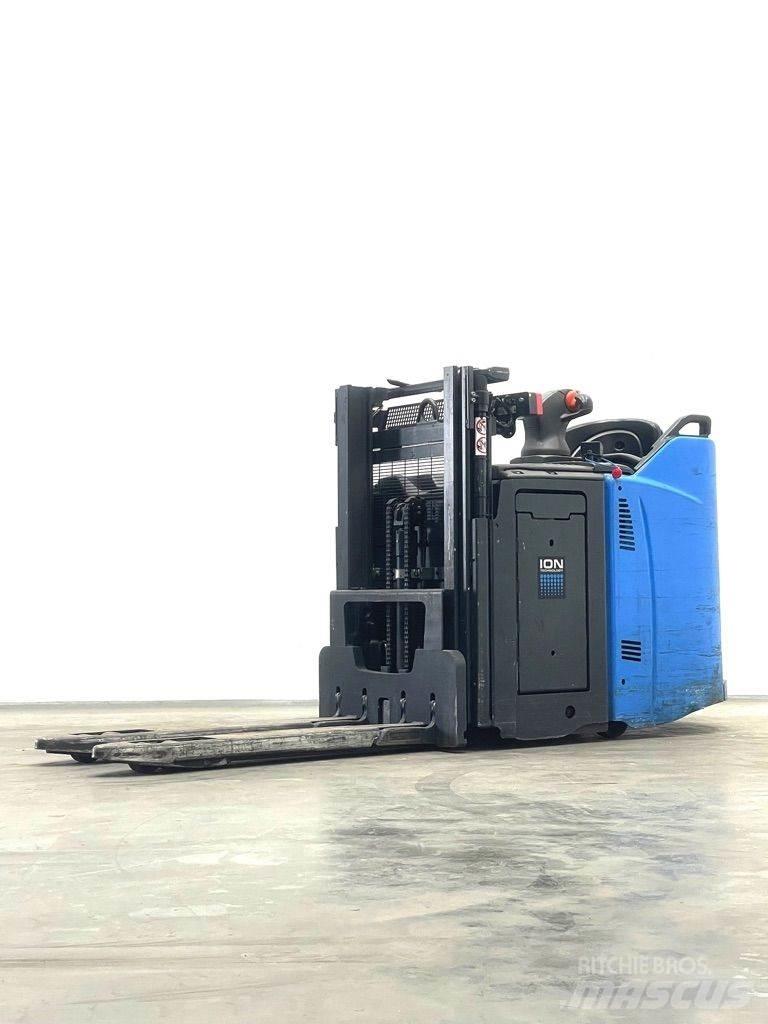 Linde D12HPSP-133 Ročni električni viličar