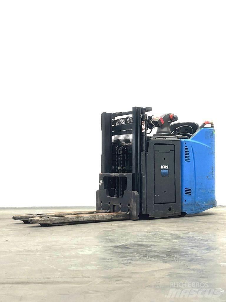 Linde D12HPSP-133 Ročni električni viličar