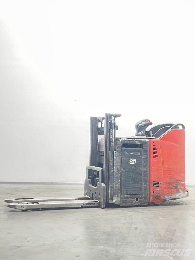 Linde D12HPSP-133 Ročni električni viličar