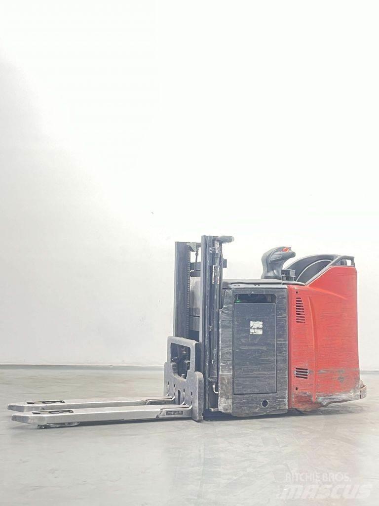 Linde D12HPSP-133 Ročni električni viličar