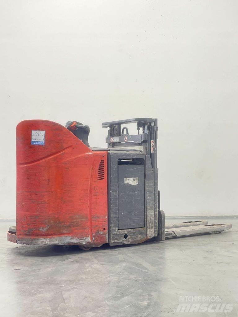 Linde D12HPSP-133 Ročni električni viličar