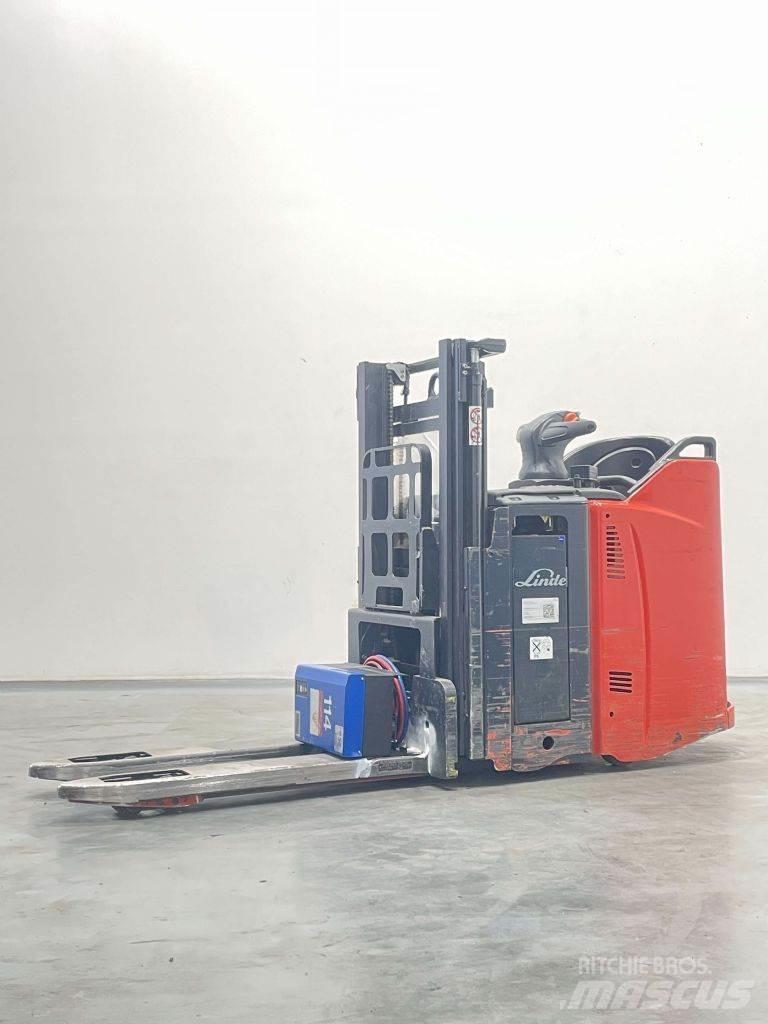 Linde D12SPHP-133 Ročni električni viličar