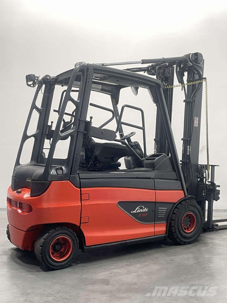 Linde E30L-01-387 Električni viličarji