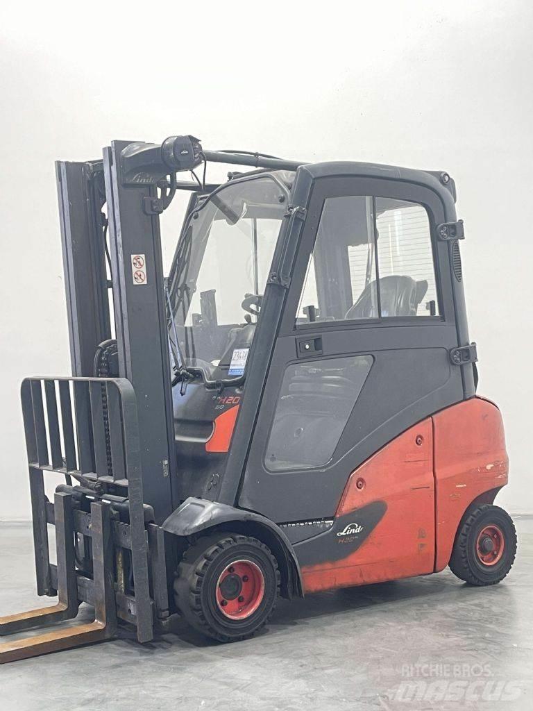 Linde H20T-01-391 Plinski viličarji