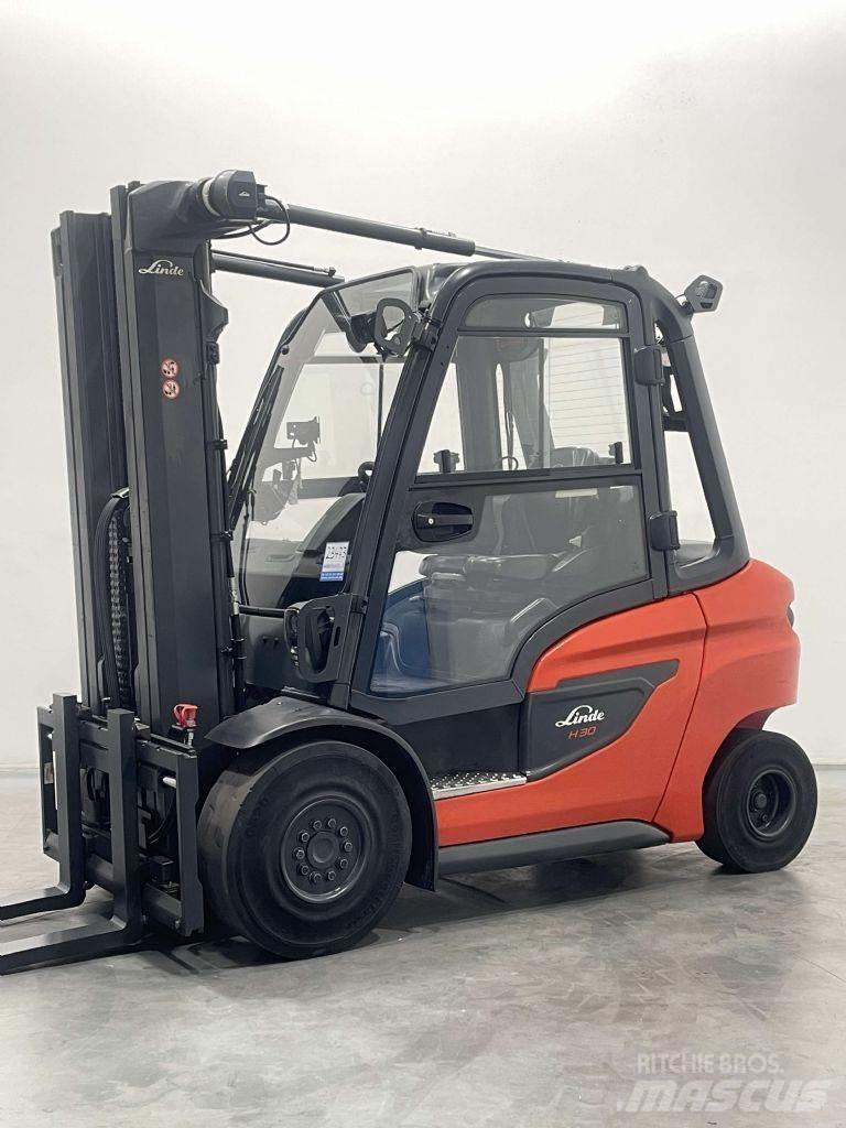 Linde H30D-01-1202 Dizelski viličarji