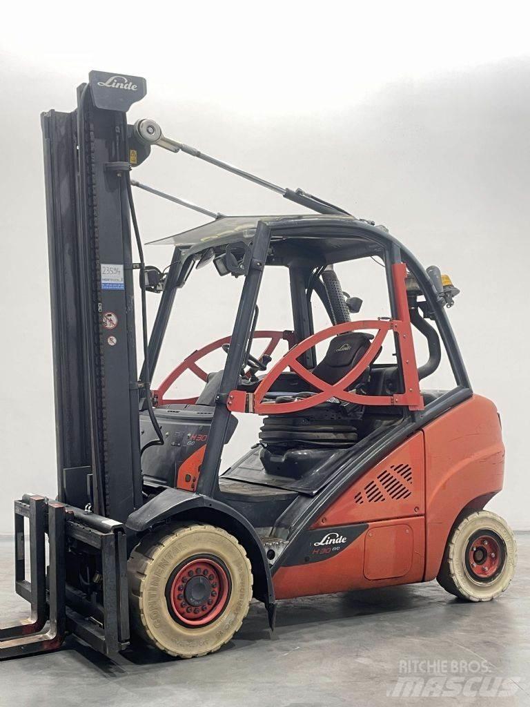Linde H30D-02-393 Dizelski viličarji