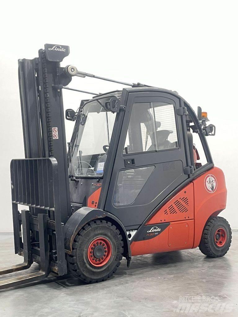 Linde H30T-02-393 Plinski viličarji