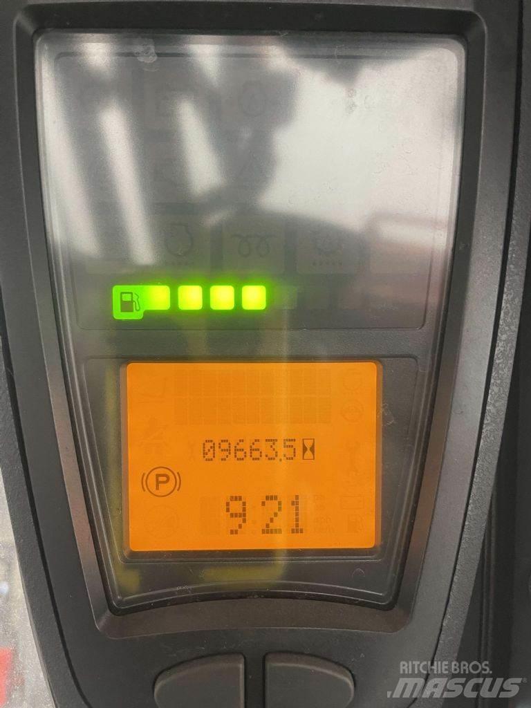Linde H30T-02-393 Plinski viličarji