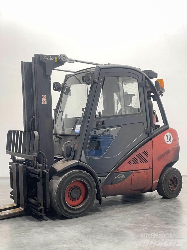 Linde H30T-02-393 Plinski viličarji