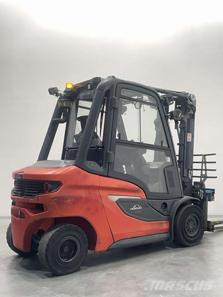 Linde H35D-01-1202 Dizelski viličarji
