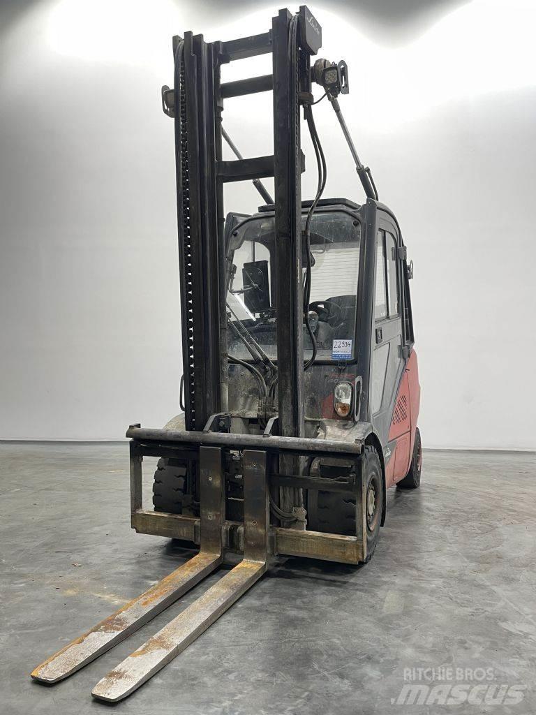 Linde H35T-02-393 Plinski viličarji