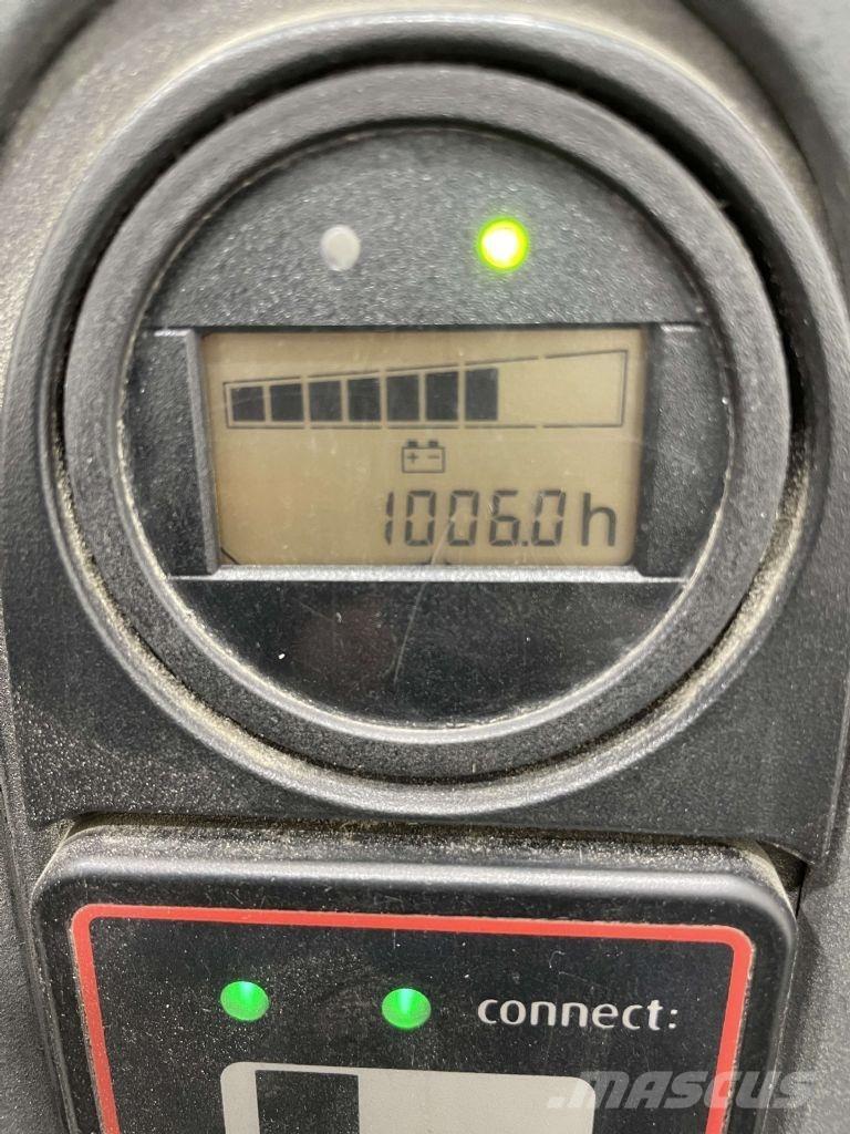 Linde L12-1172 Ročni električni viličar