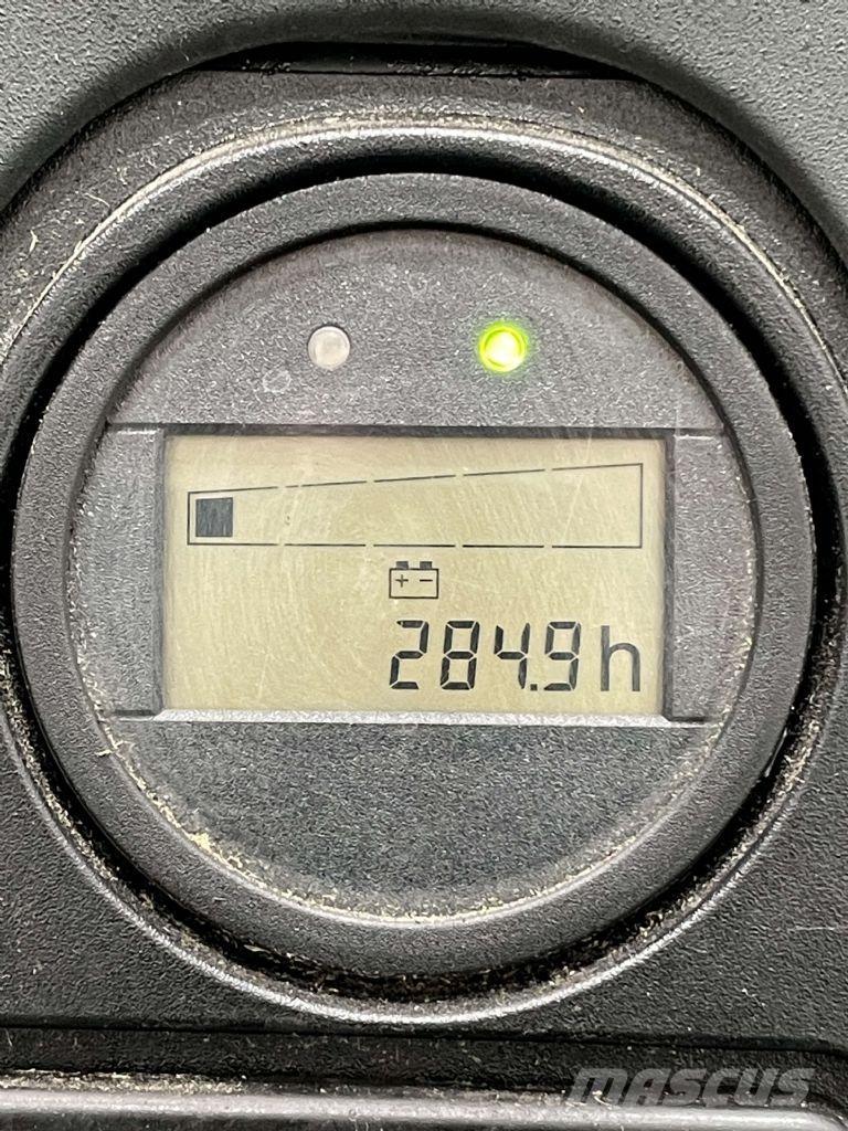 Linde L12i-1172 Ročni električni viličar