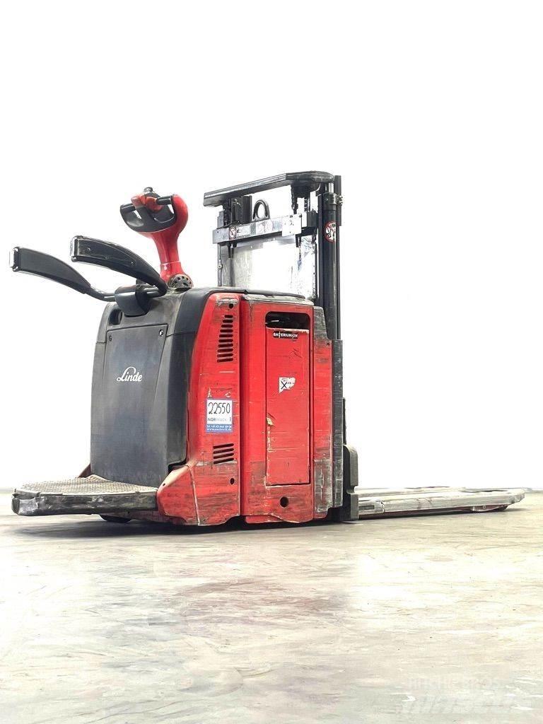 Linde L12LAP-133 Ročni električni viličar