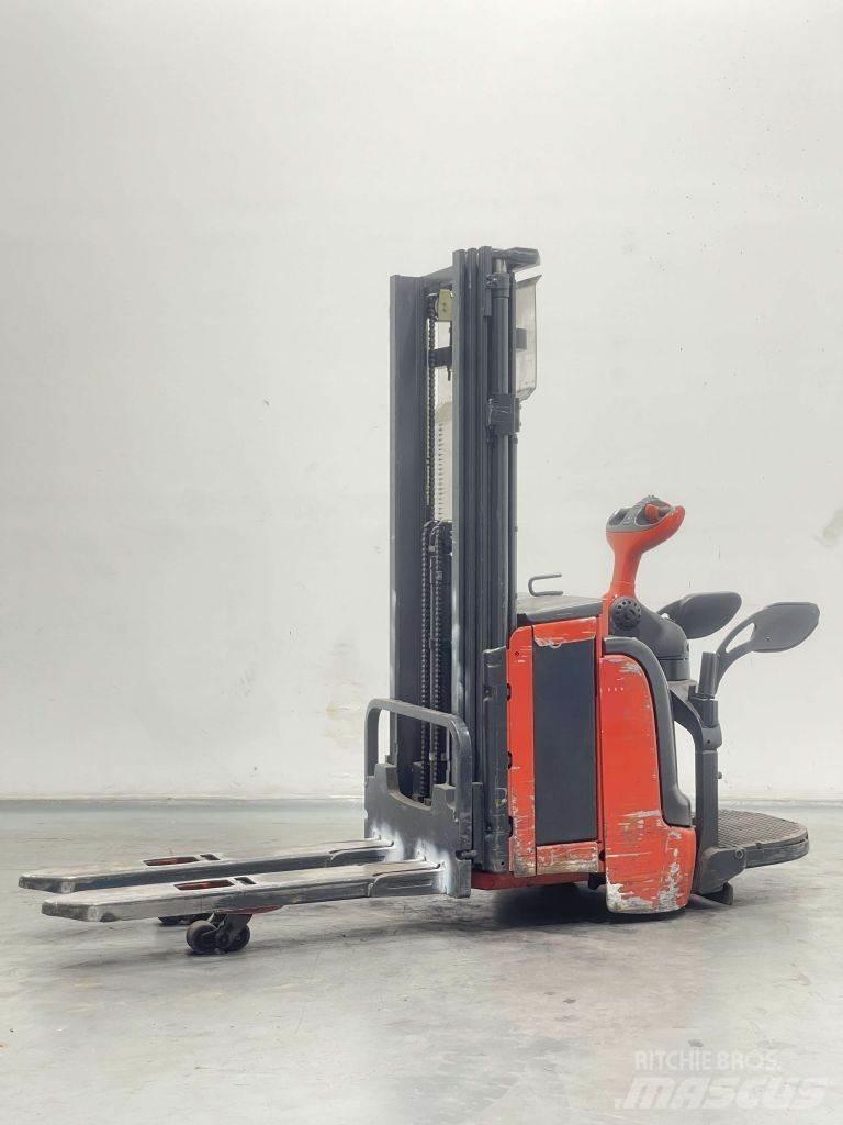 Linde L14AP-372 Ročni električni viličar