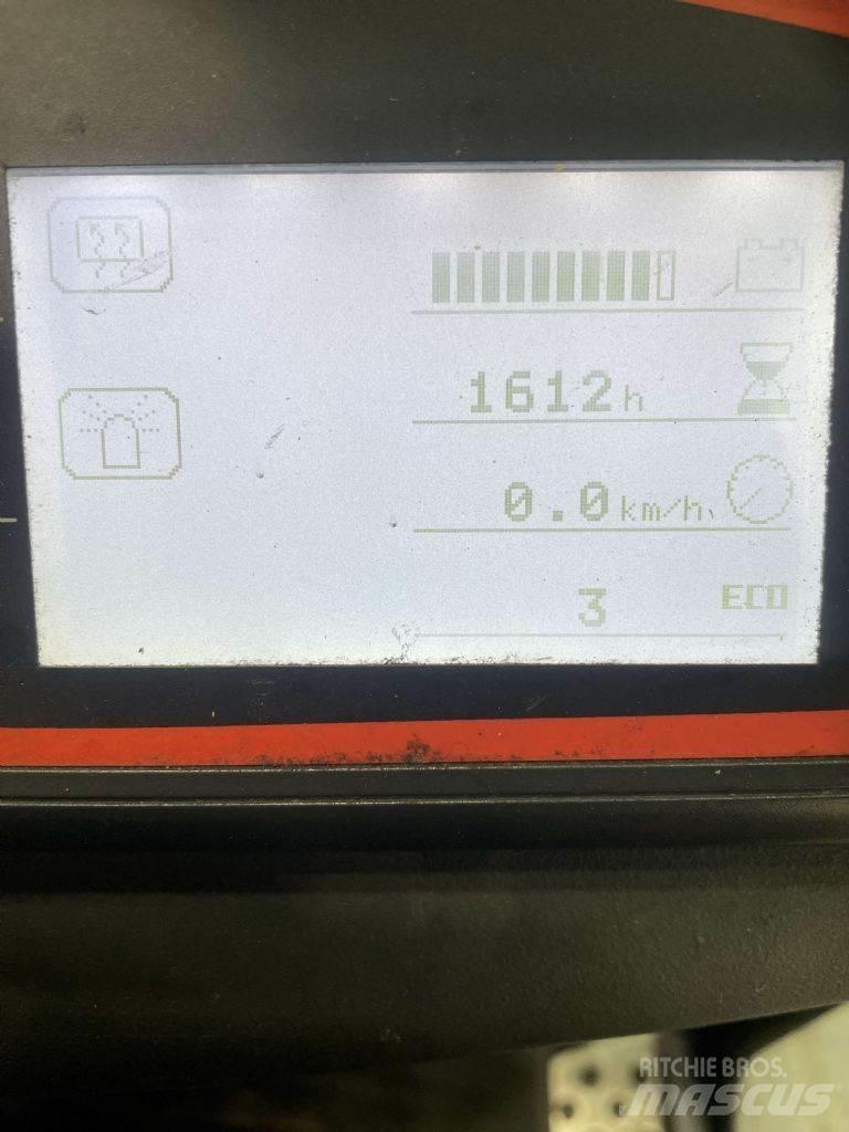Linde P80-1191 Vlečna vozila