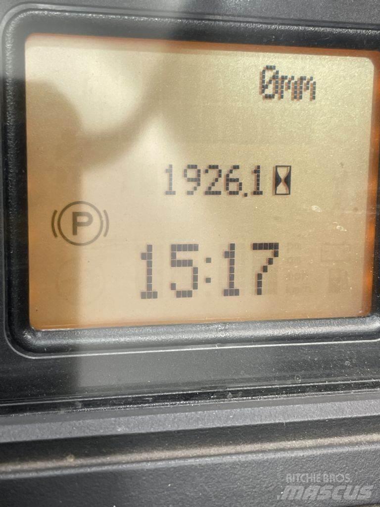 Linde R10B-01-1120 Viličarji s pomičnim teleskopom