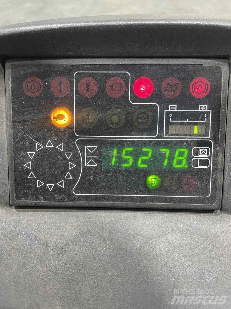 Linde R14-115 Viličarji s pomičnim teleskopom