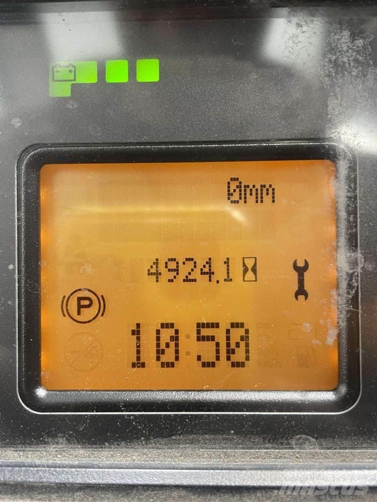 Linde R16-01-1120 Viličarji s pomičnim teleskopom