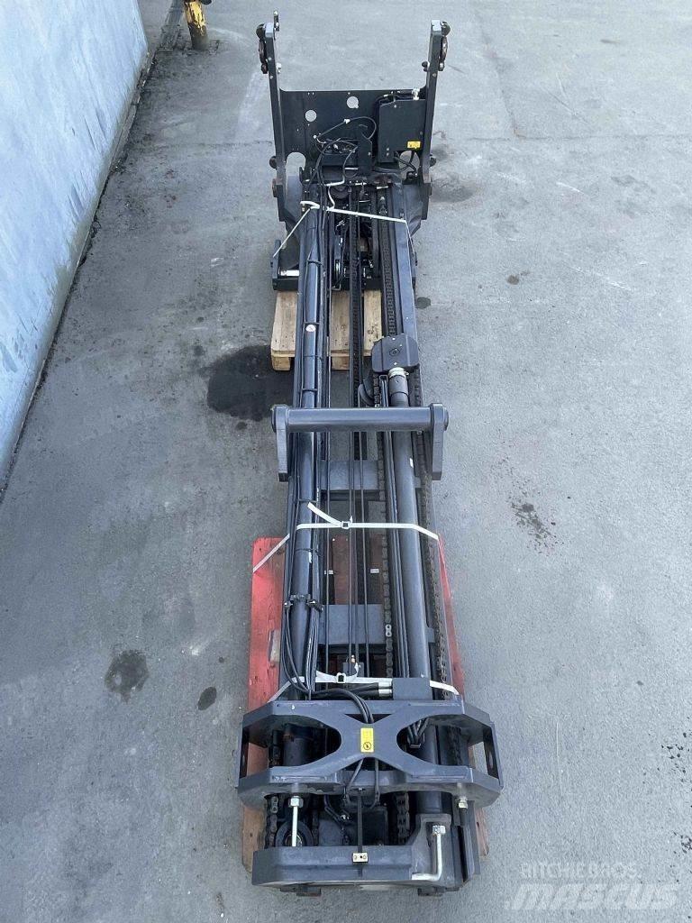 Linde R16HD-01-1120 Viličarji s pomičnim teleskopom