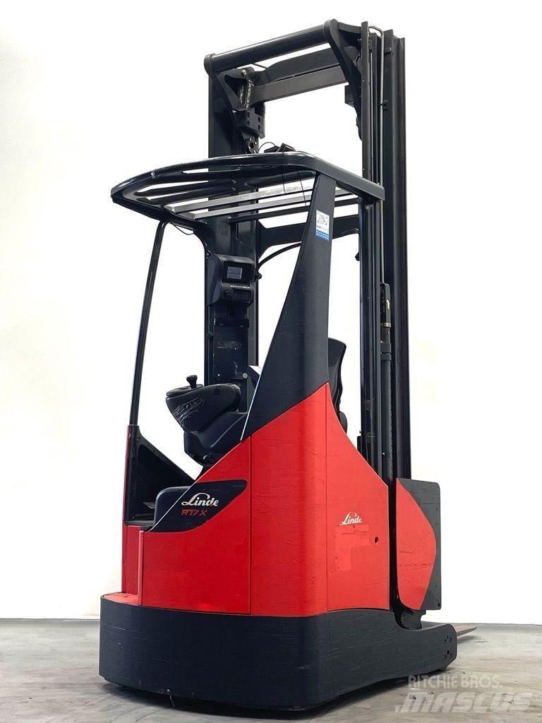 Linde R17X-116 Viličarji s pomičnim teleskopom