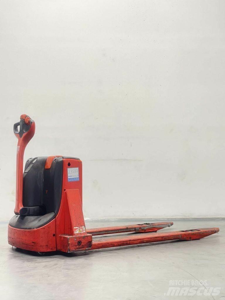 Linde T16-1152 Električni nizko dvižni viličar