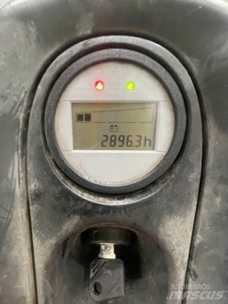 Linde T16-1152-Li-Ion Električni nizko dvižni viličar